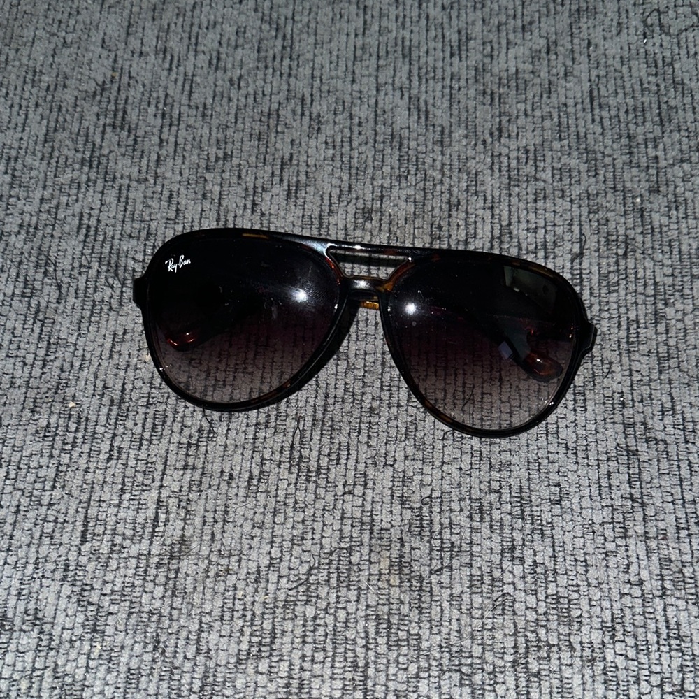 Ray-Ban Tortoise Shell Aviator Sunglasses